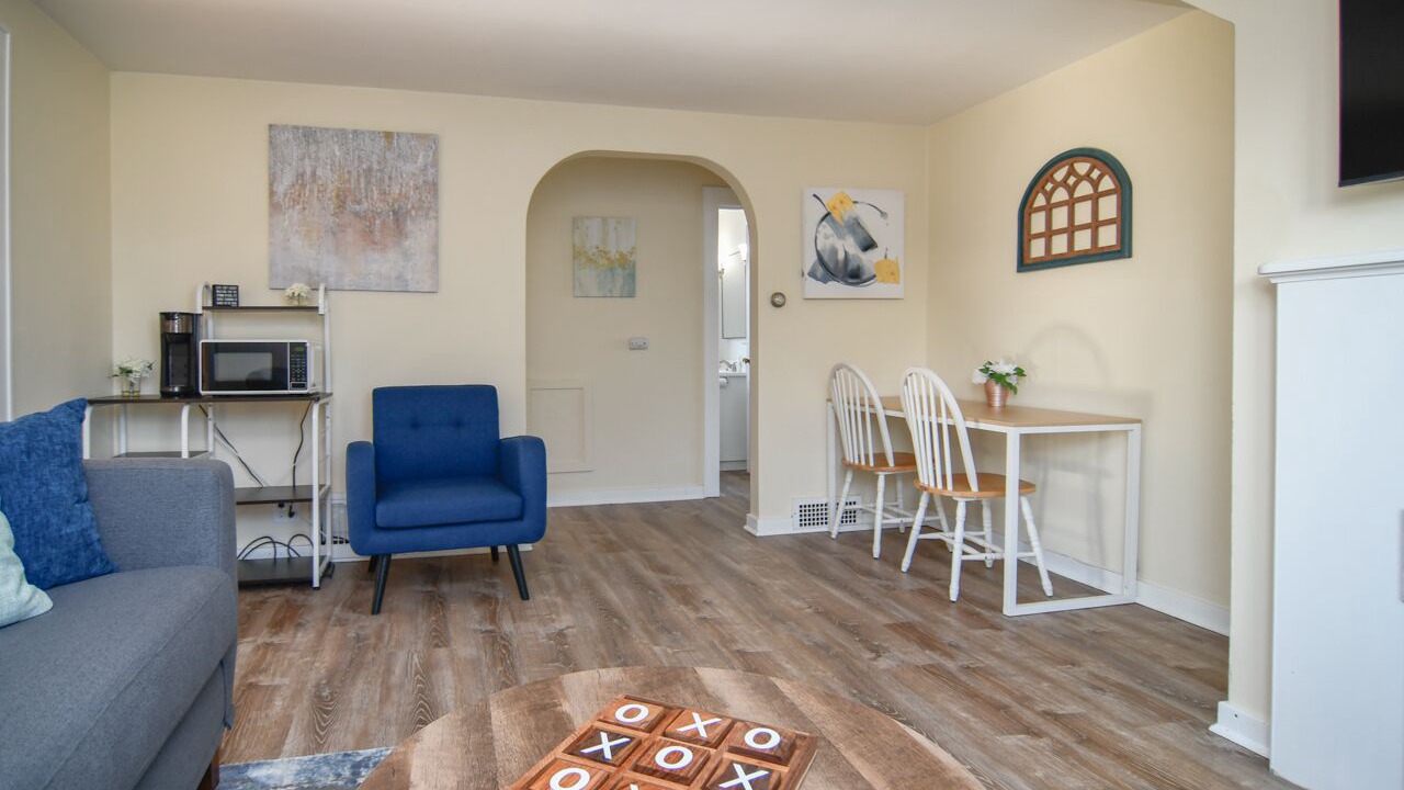 Photo of Livingroom in Manitowoc
