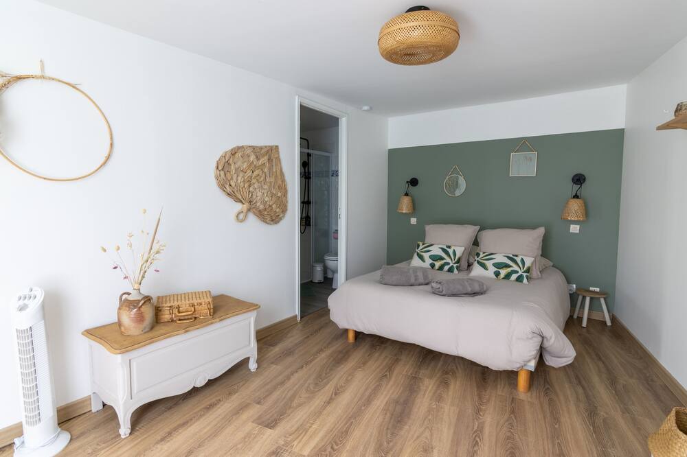Photo of Bedroom in Doue-en-Anjou