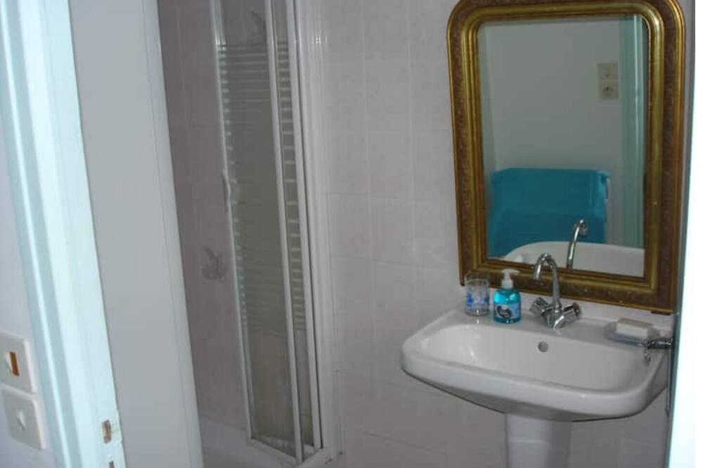 Photo of Bathroom in Saint-Jouan-des-Guerets