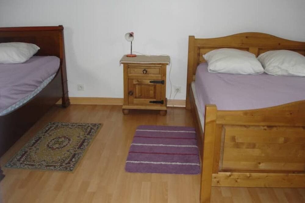 Photo of Bedroom in Saint-Jouan-des-Guerets