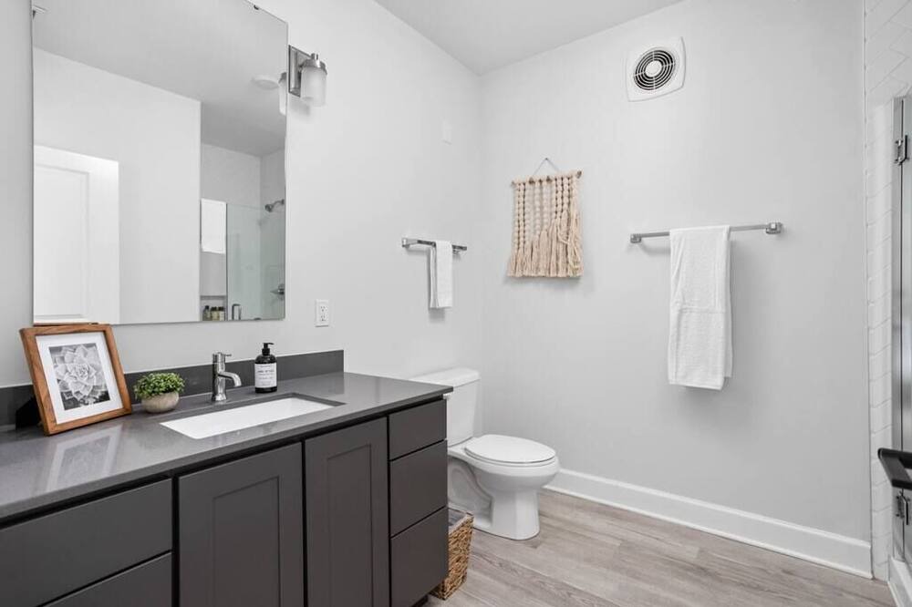 Photo of Bathroom in Meridian-Kessler