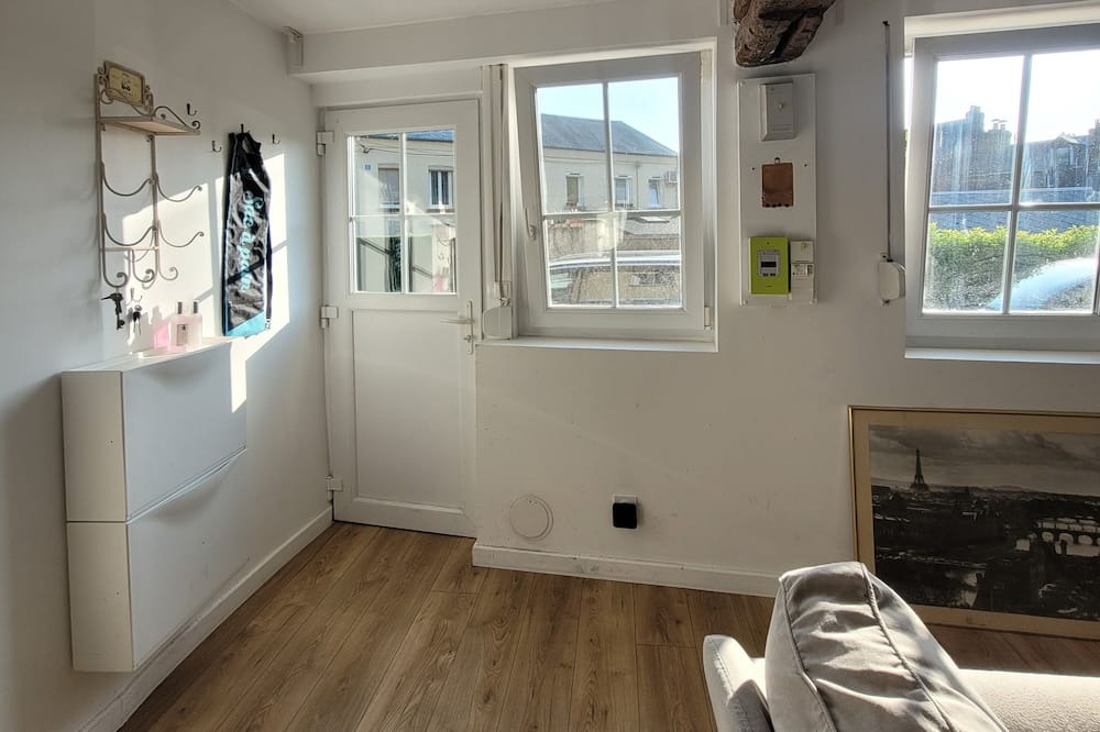 Photo of Others in Saint-Leger-du-Bourg-Denis