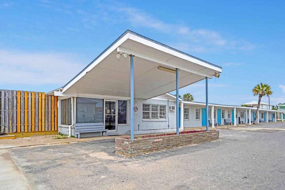 Photo of Others in Crescent Beach