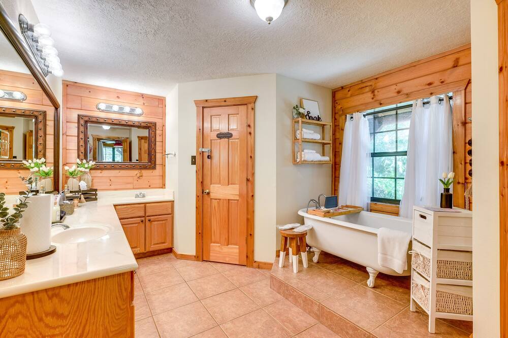 Photo of Bathroom in Lake Houston