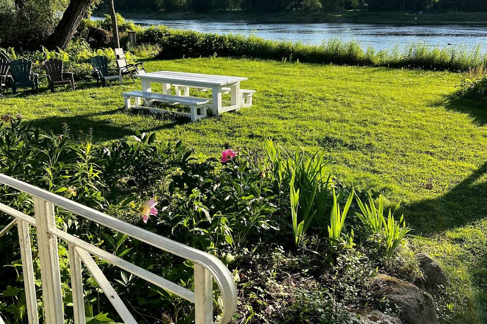 Photo of Outdoor in Saint-Nicephore