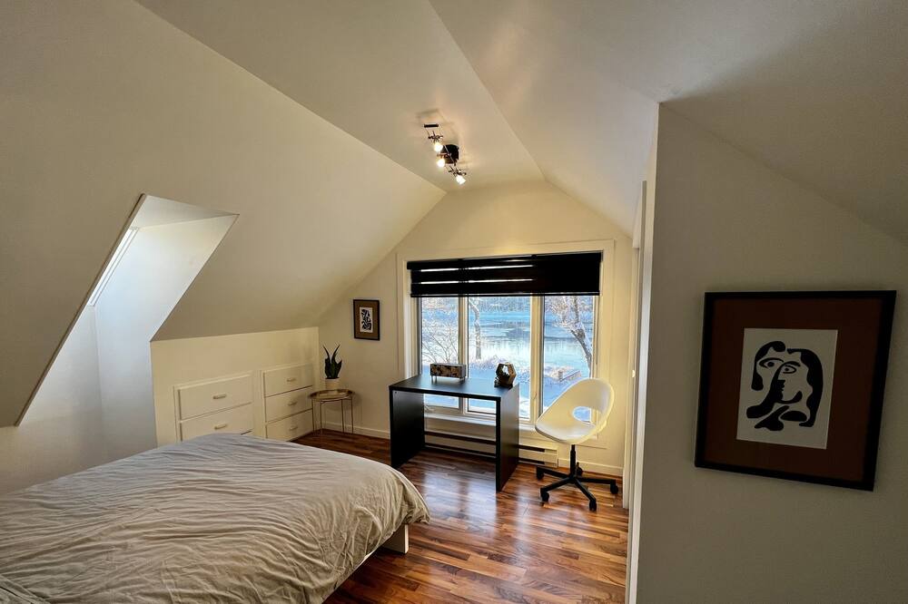Photo of Bedroom in Saint-Nicephore