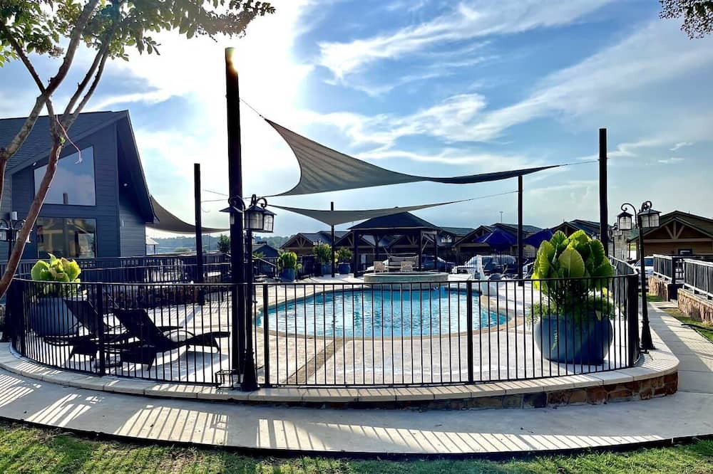 Photo of Outdoor in Willis