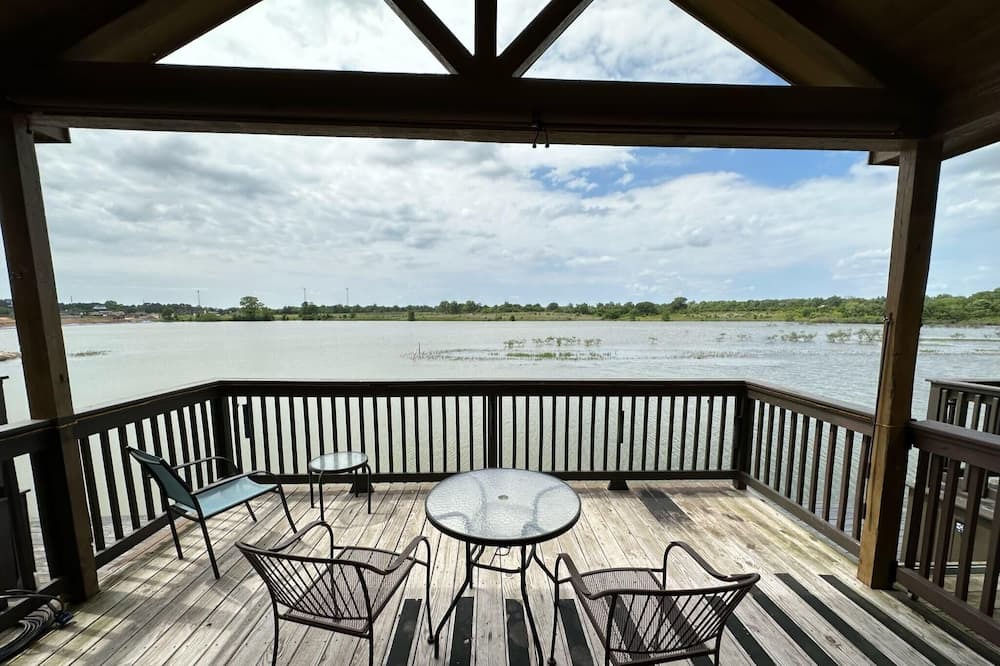 Photo of Patio Balcony in Willis