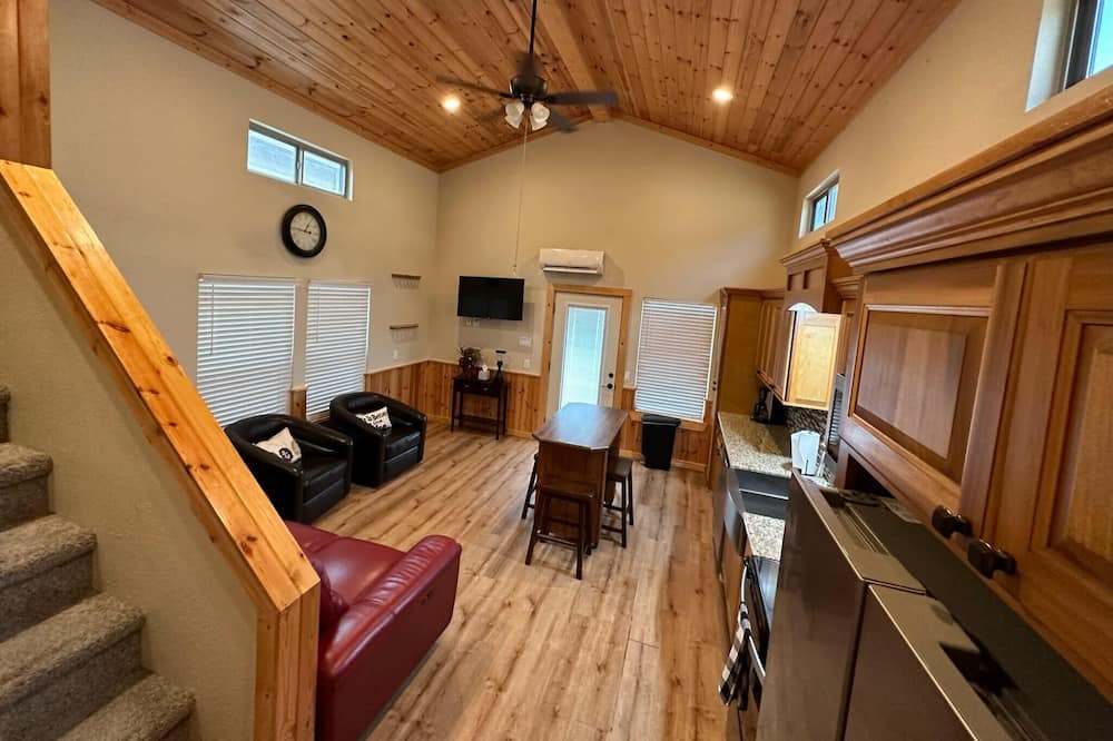Photo of Bedroom in Willis