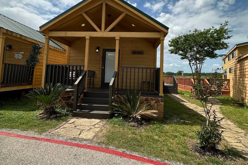 Photo of Outdoor in Willis
