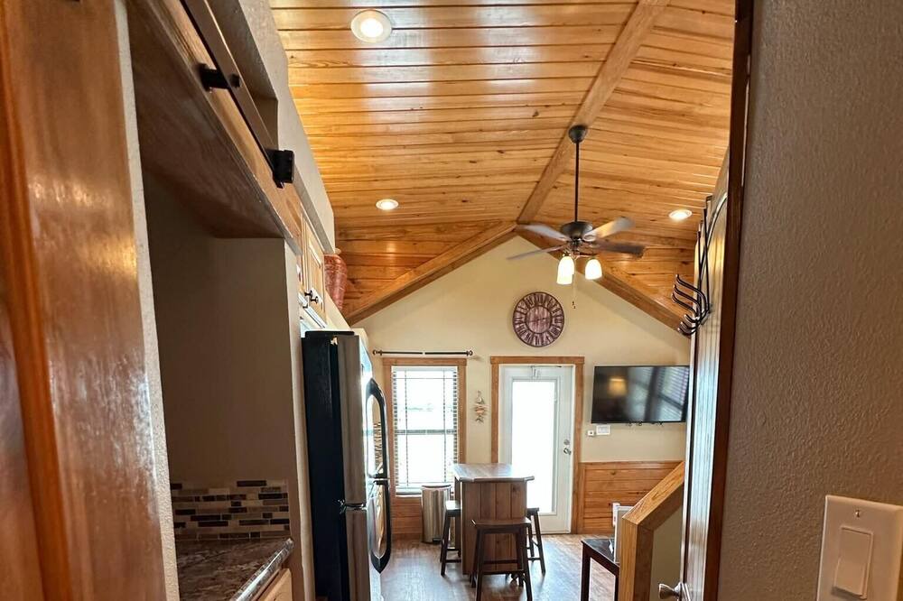 Photo of Bathroom in Willis