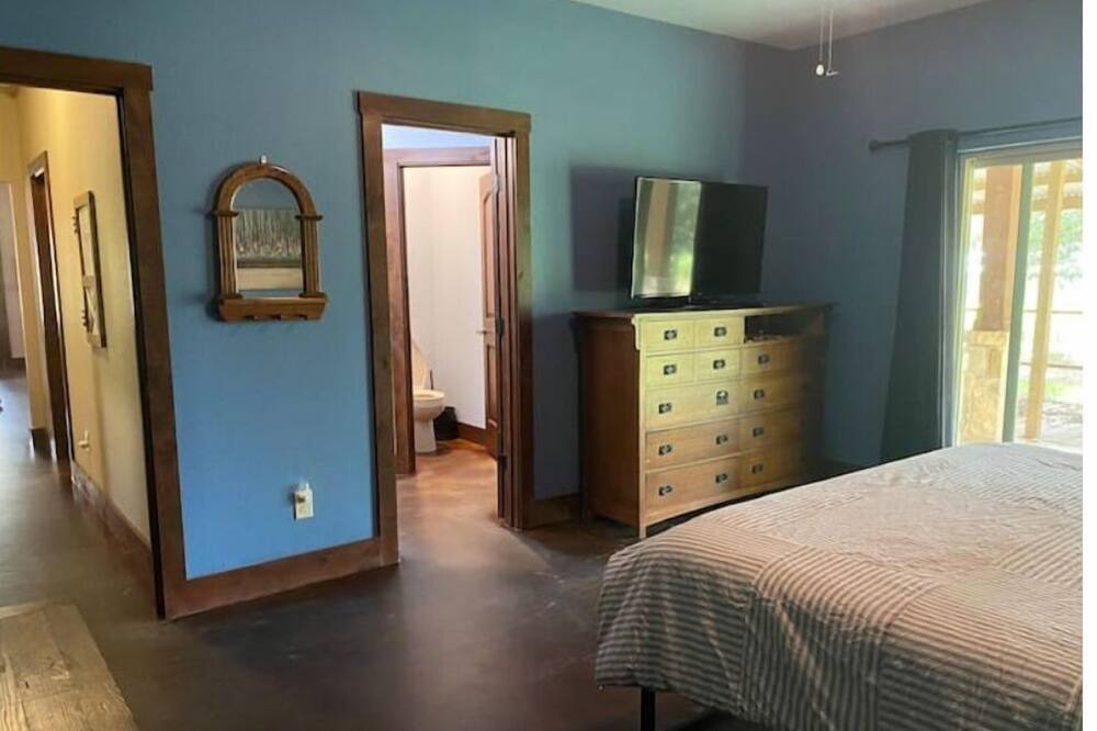 Photo of Bedroom in Prairie Lea