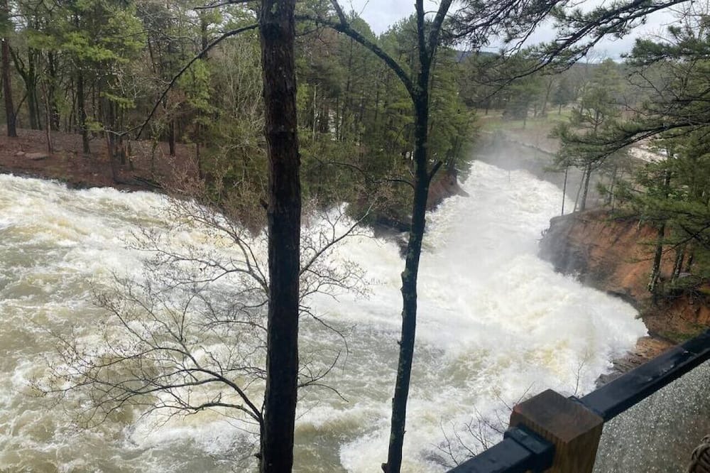 Photo of Others in Alix