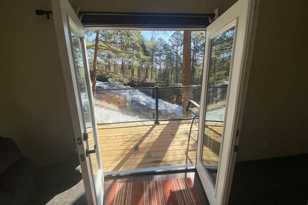 Photo of Others in Alix