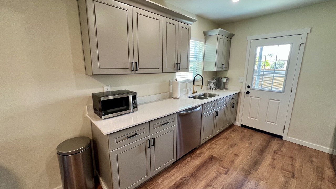 Photo of Kitchen in Blenman-Elm