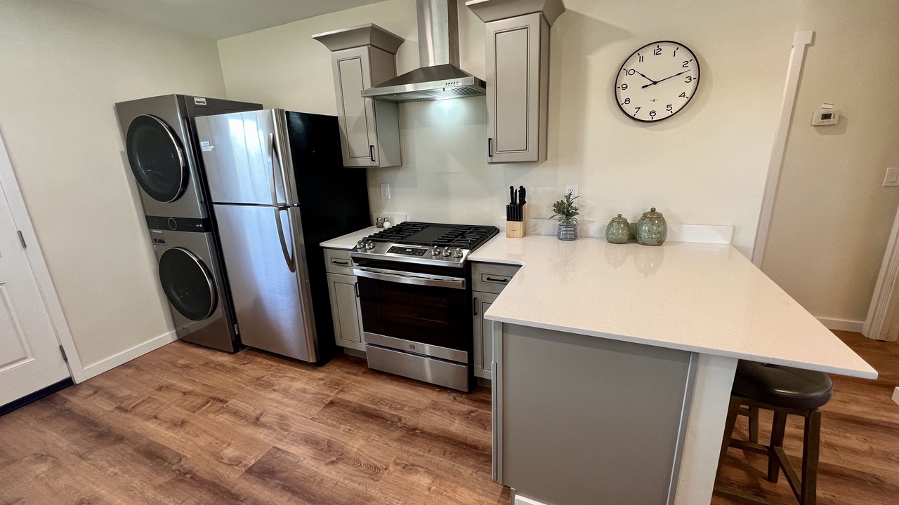 Photo of Kitchen in Blenman-Elm