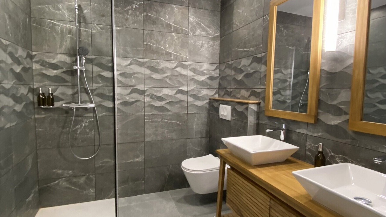 Photo of Bathroom in Castelnaudary