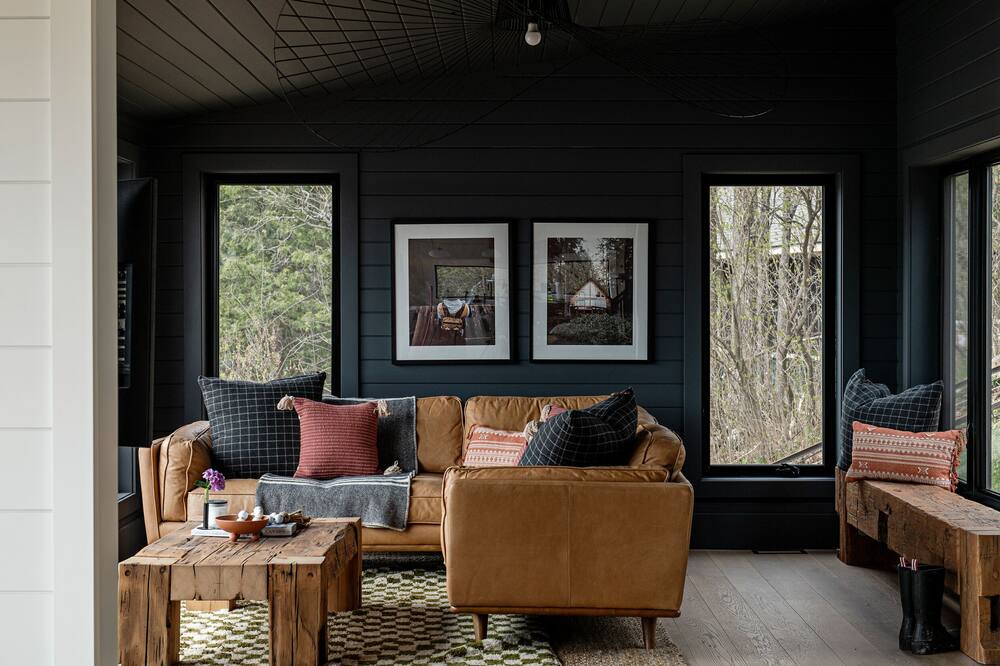 Photo of Livingroom in North Kawartha