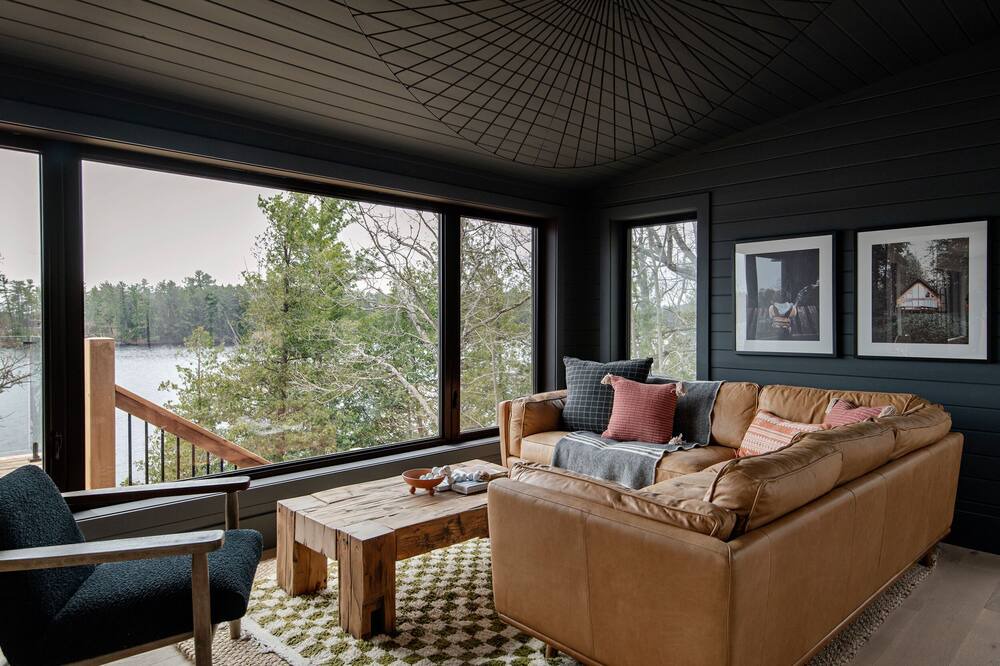 Photo of Livingroom in North Kawartha