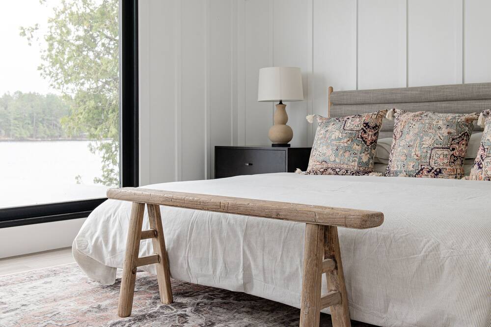 Photo of Bedroom in North Kawartha