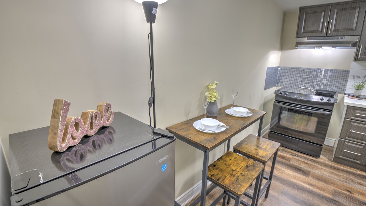 Photo of Kitchen in Erin Mills