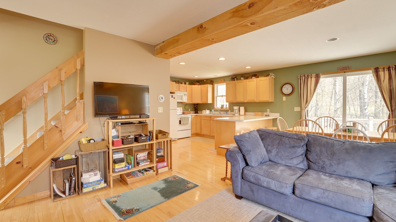 Photo of Others in Jay