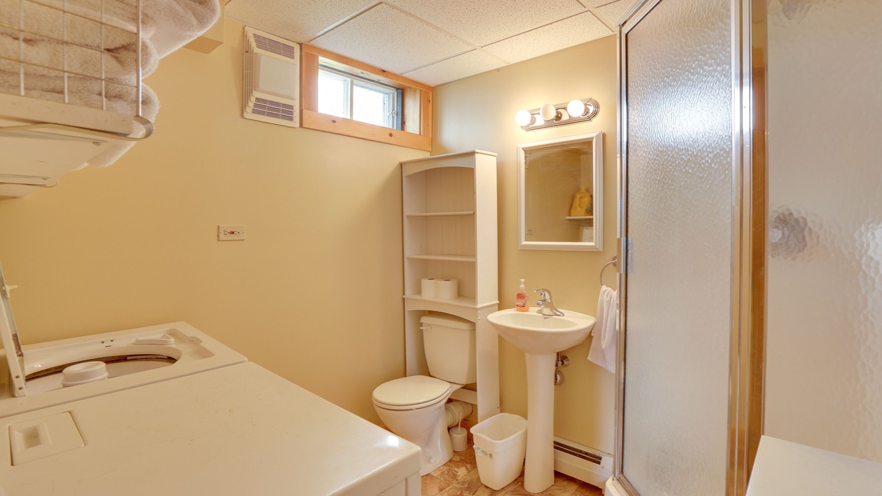 Photo of Others in Jay