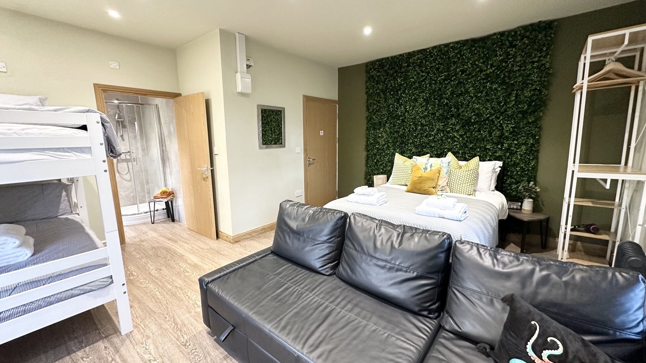 Photo of Others in Coelbren