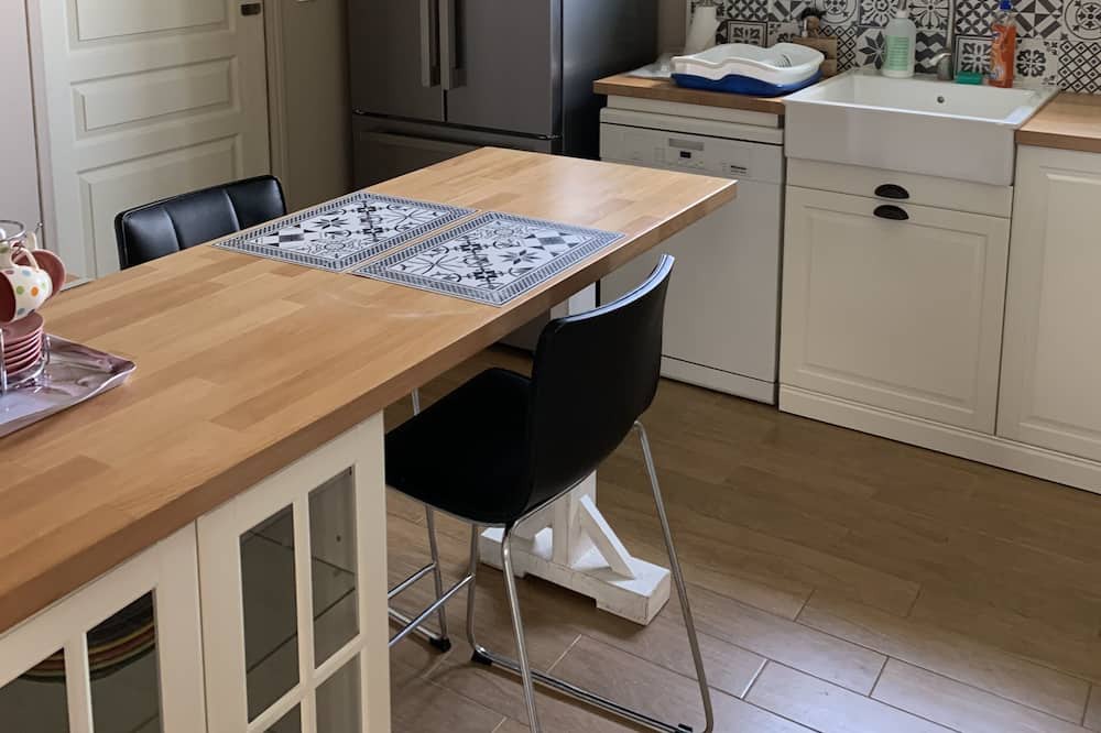 Photo of Kitchen in Friville-Escarbotin