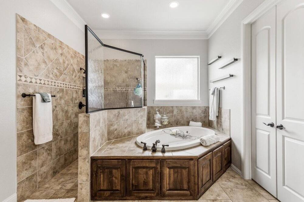 Photo of Bathroom in Burleson