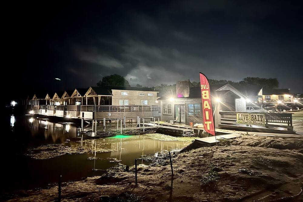 Photo of Outdoor in Willis