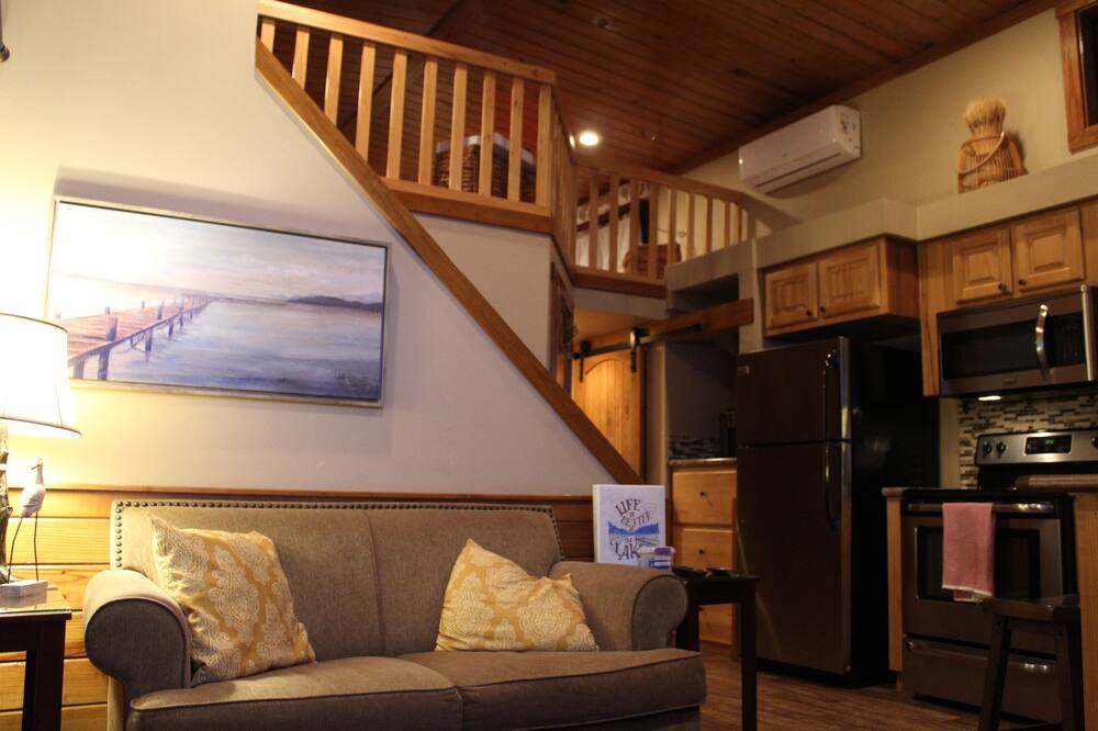 Photo of Bedroom in Willis