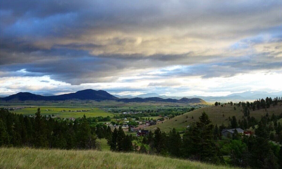 Photo of Outdoor in Helena West Side