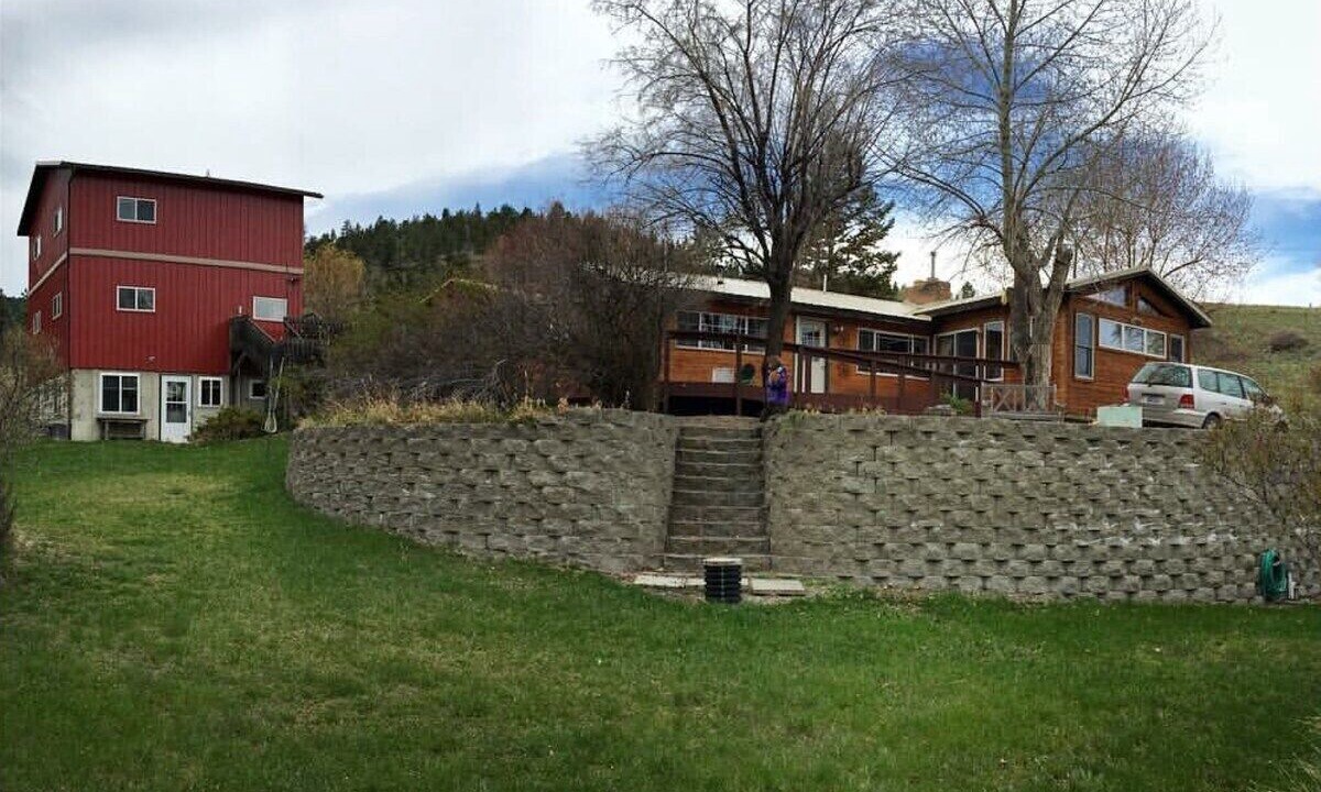 Photo of Outdoor in Helena West Side