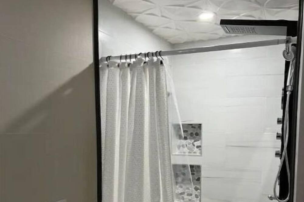 Photo of Bathroom in Westgate