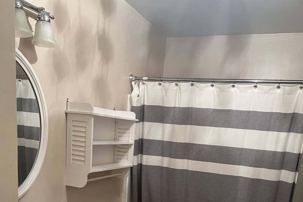 Photo of Bathroom in Neptune City