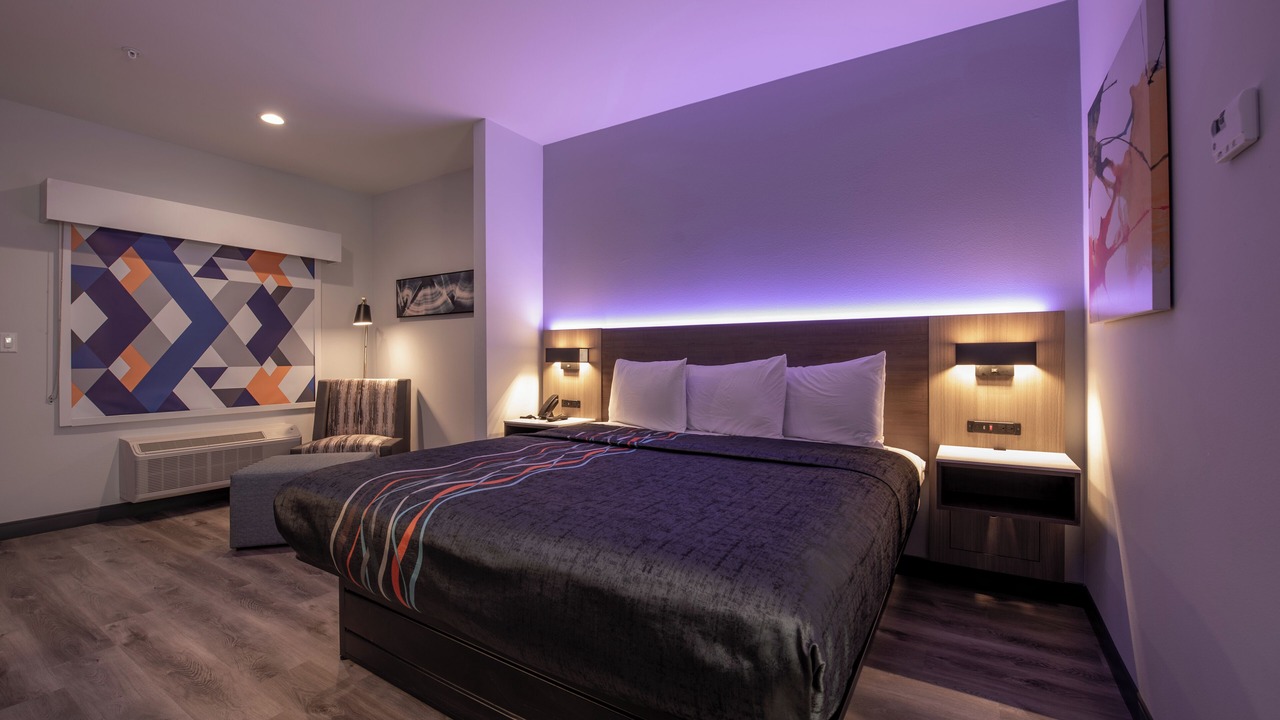 Photo of Bedroom in Woodlake - Briar Meadow
