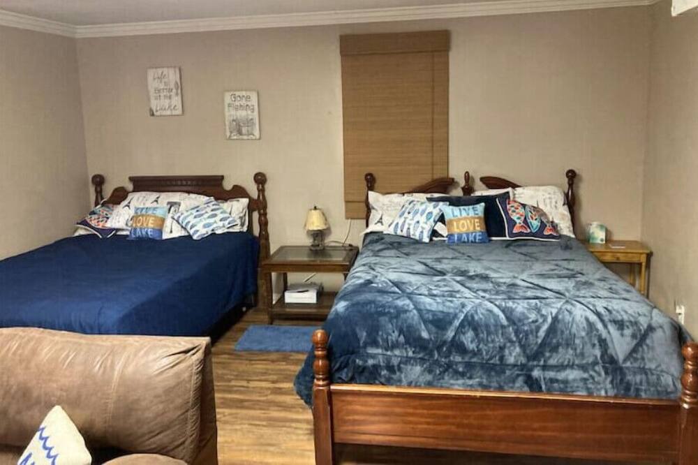 Photo of Bedroom in Lottie