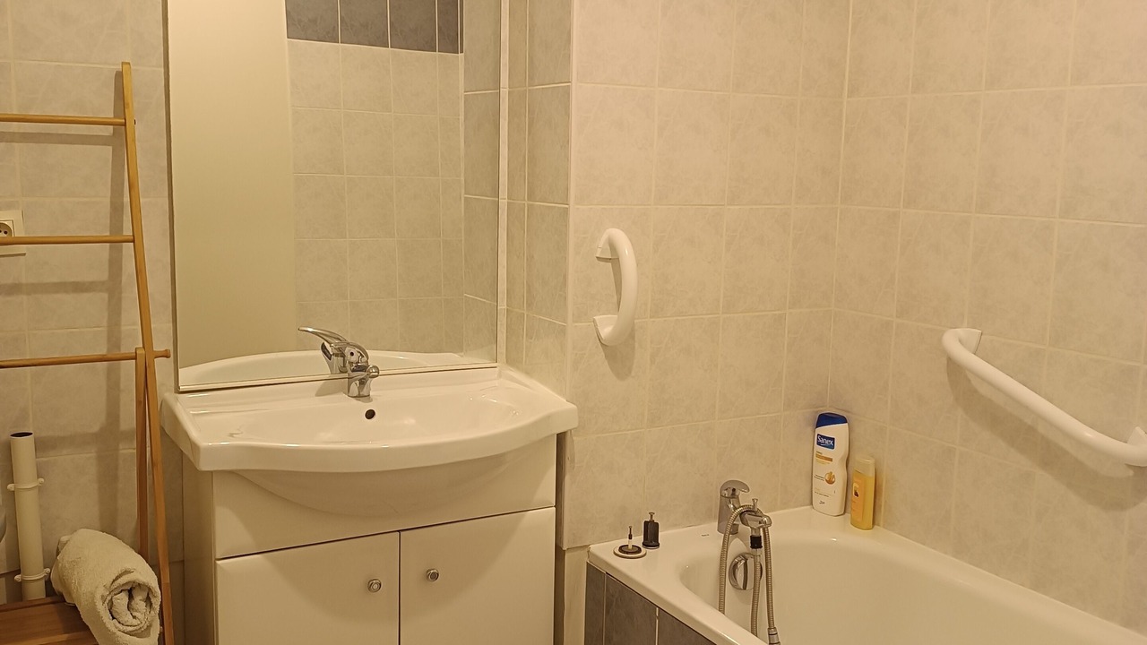 Photo of Bathroom in Bourg-les-Valence