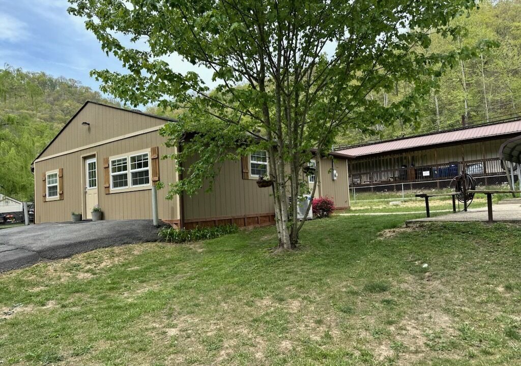 Photo of Outdoor in Pineville