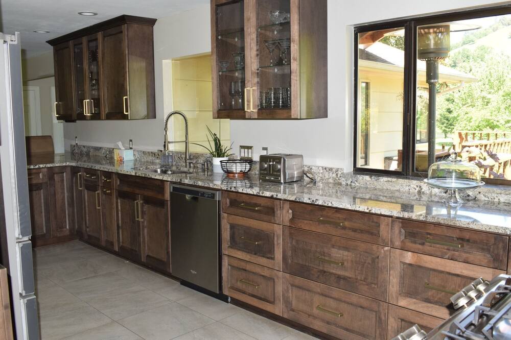 Photo of Kitchen in Roseburg