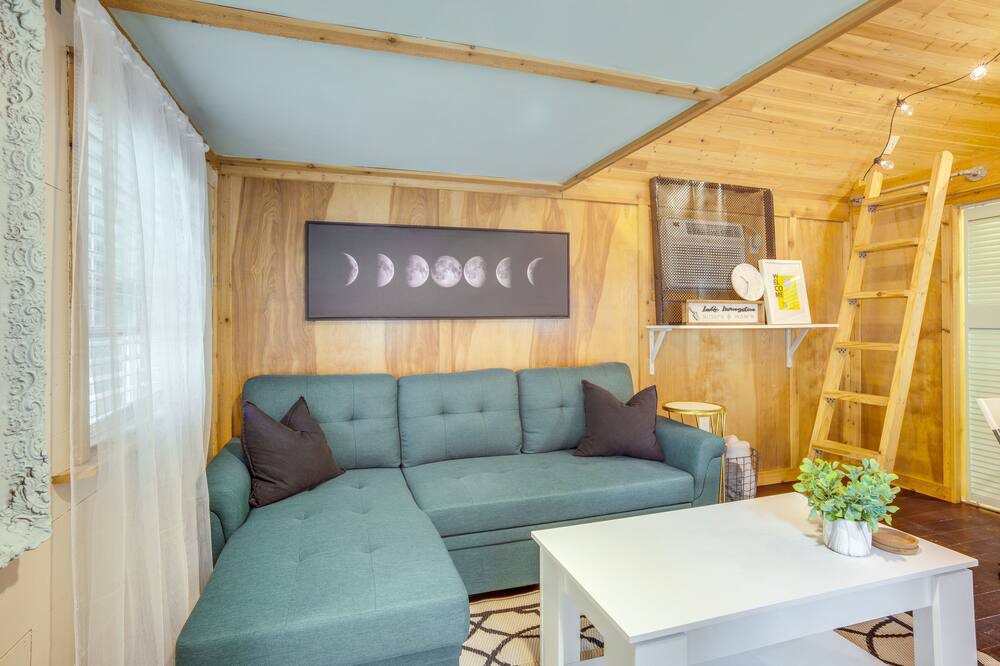 Photo of Livingroom in Onalaska