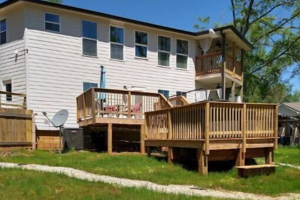 Photo of Outdoor in Jackson