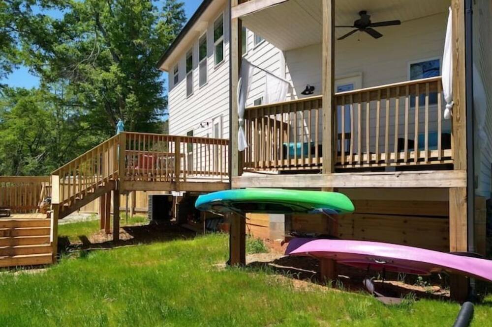 Photo of Outdoor in Jackson