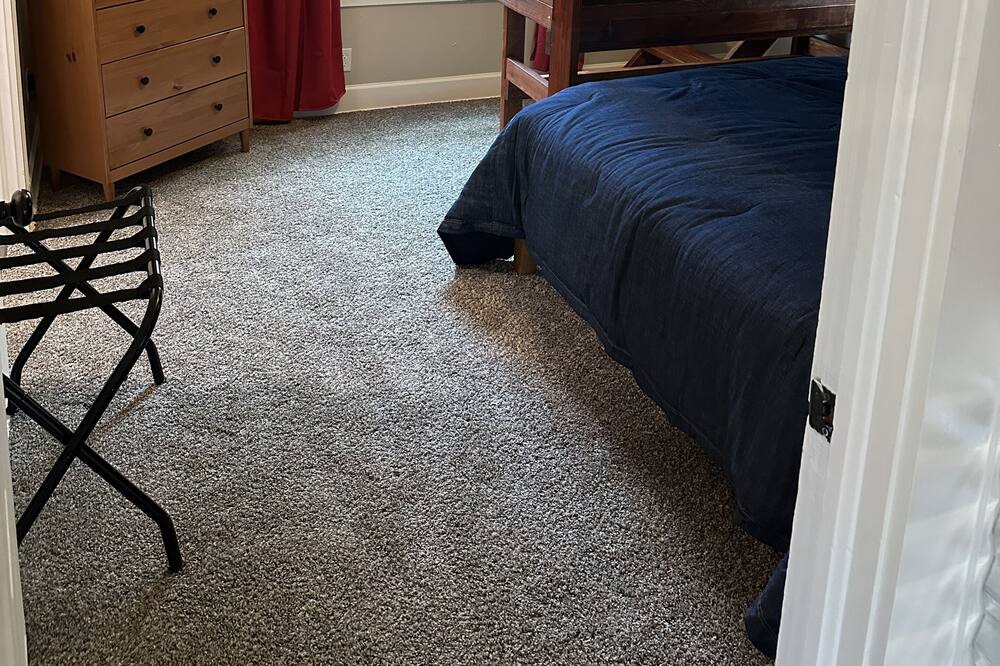 Photo of Bedroom in Lake Worth