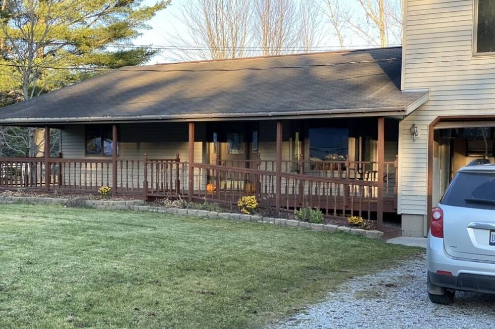 Photo of Outdoor in Hubbard Lake