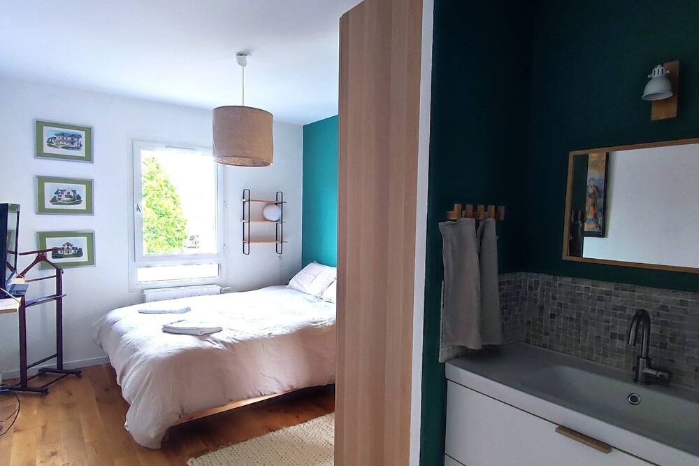 Photo of Bedroom in Haie Vigne