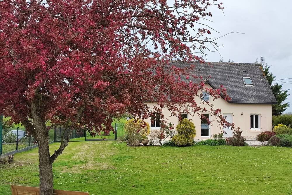 Photo of Outdoor in (le) Mesnil Hue
