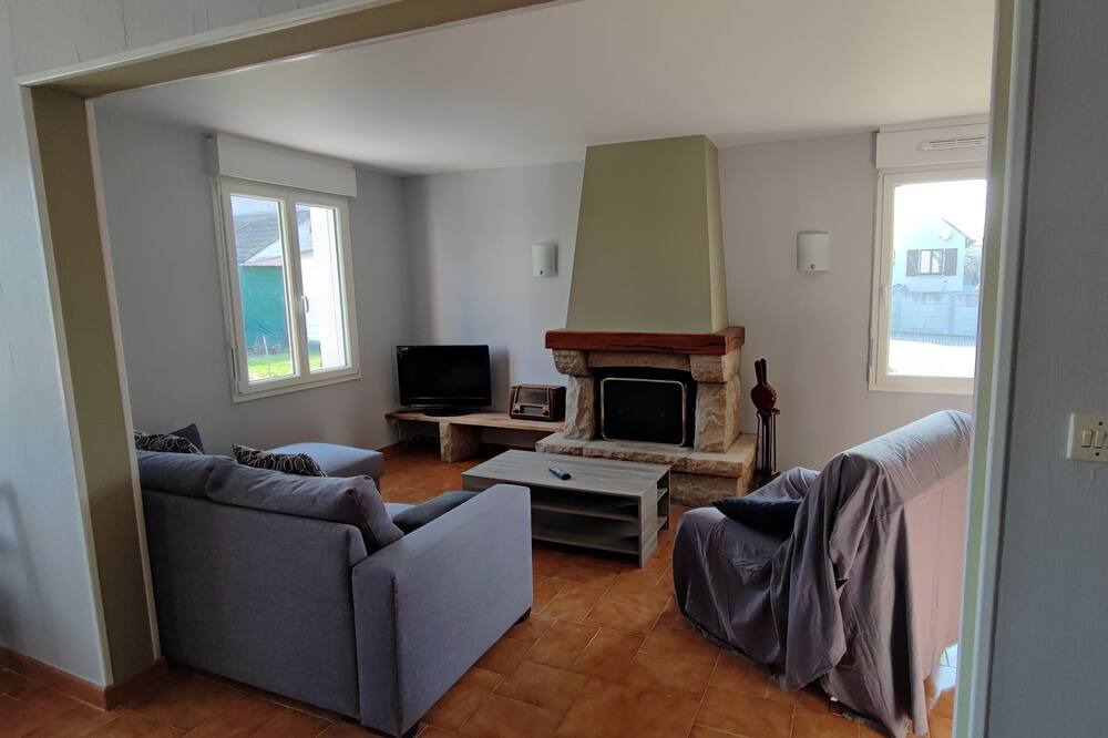 Photo of Livingroom in (le) Mesnil Hue