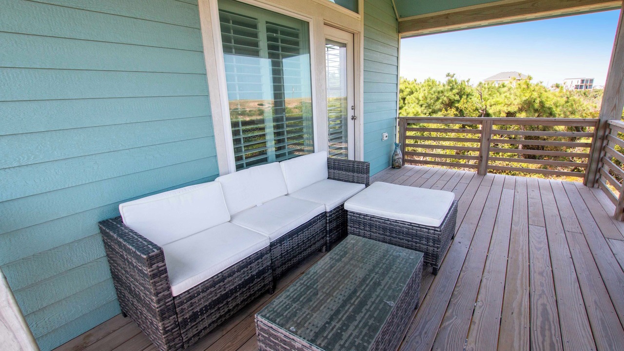 Photo of Patio Balcony in Carova Beach